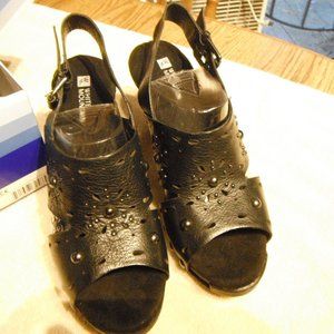 White Mountain shoes - Knockout Heels - Black